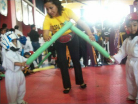 Joys y Nadia pelea en Torneo